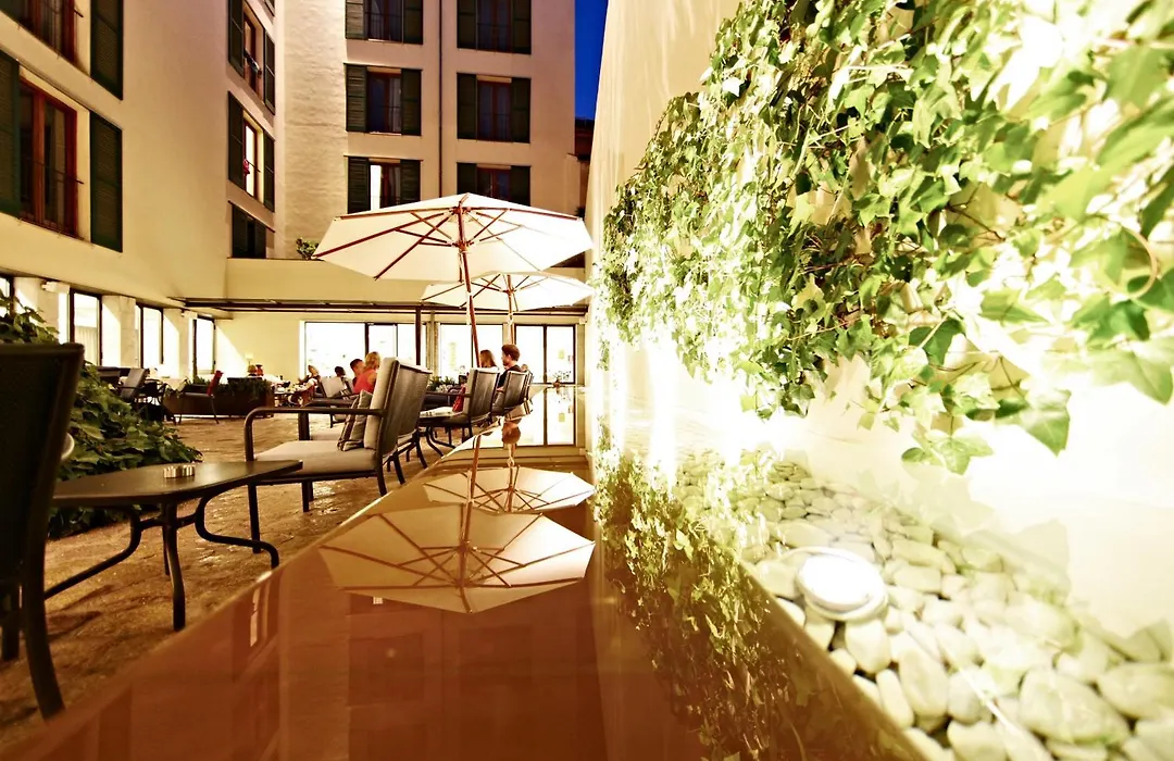 Petit Palace Hotel Tres-1